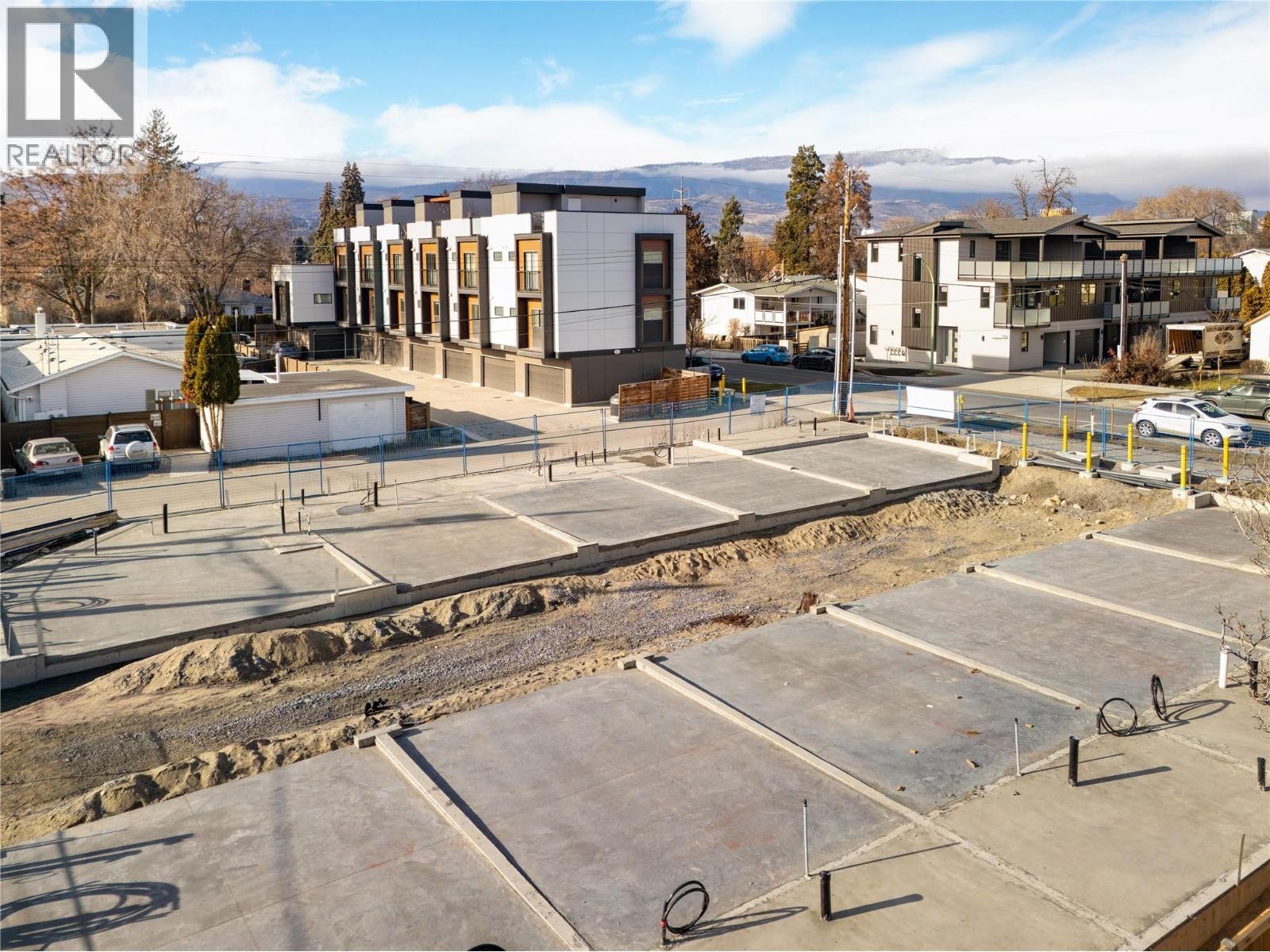 












735 Morrison Avenue Unit# 1

,
Kelowna,




British Columbia
V1Y5E5

