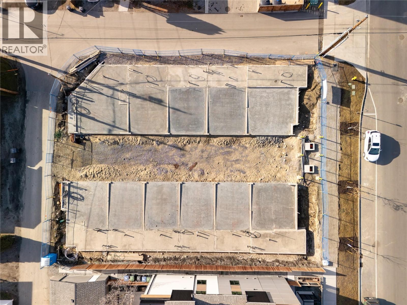 












735 Morrison Avenue Unit# 1

,
Kelowna,




British Columbia
V1Y5E5

