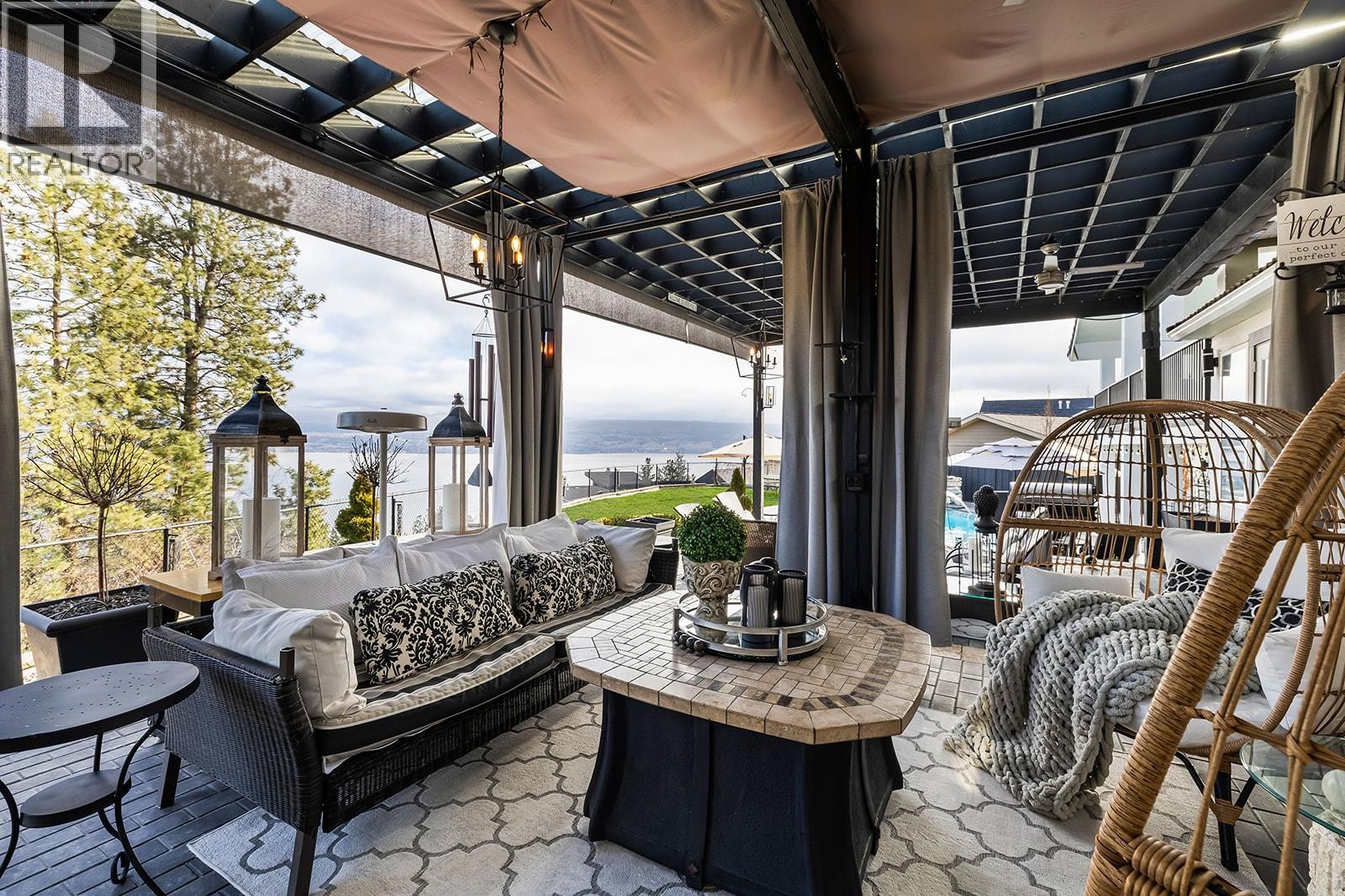 












3025 Wales Road

,
West Kelowna,




British Columbia
V1Z2A7

