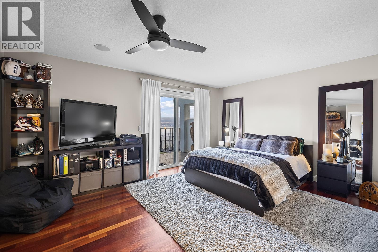 












3025 Wales Road

,
West Kelowna,




British Columbia
V1Z2A7

