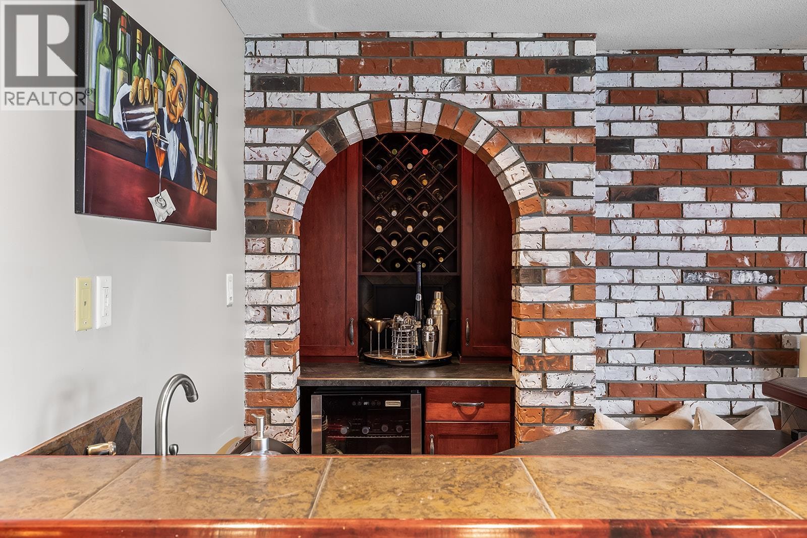 












3025 Wales Road

,
West Kelowna,




British Columbia
V1Z2A7

