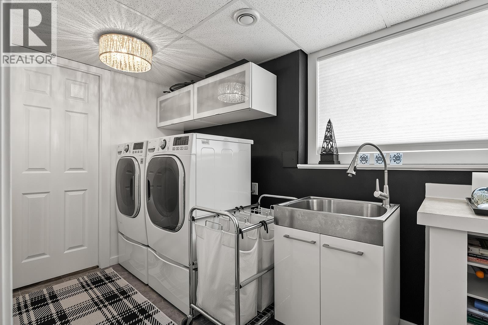 












3025 Wales Road

,
West Kelowna,




British Columbia
V1Z2A7

