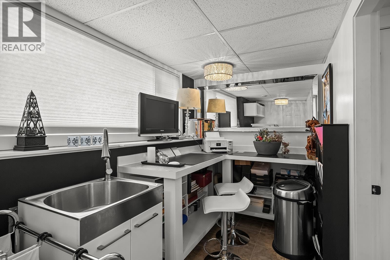 












3025 Wales Road

,
West Kelowna,




British Columbia
V1Z2A7

