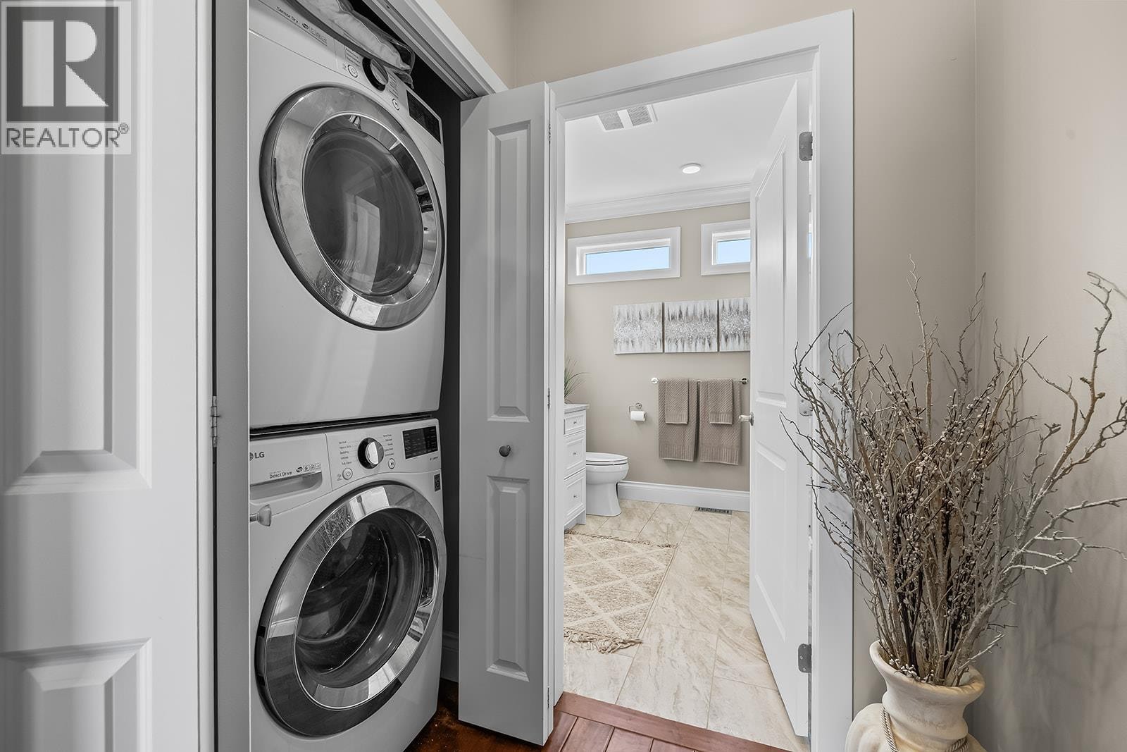 












3025 Wales Road

,
West Kelowna,




British Columbia
V1Z2A7

