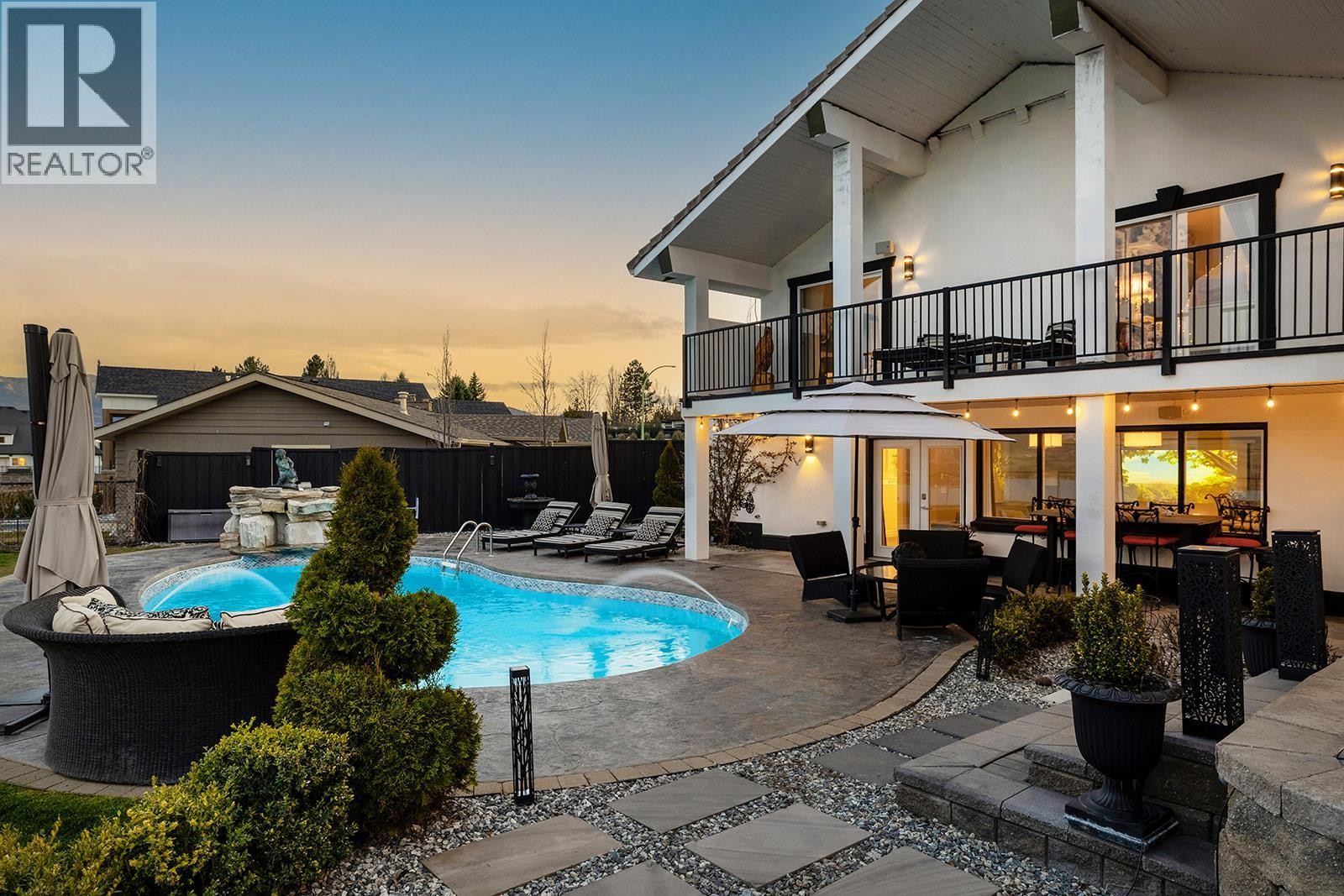 












3025 Wales Road

,
West Kelowna,




British Columbia
V1Z2A7

