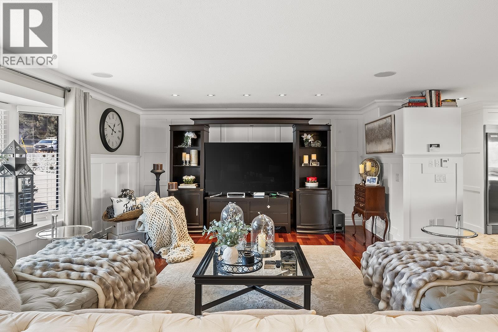 












3025 Wales Road

,
West Kelowna,




British Columbia
V1Z2A7

