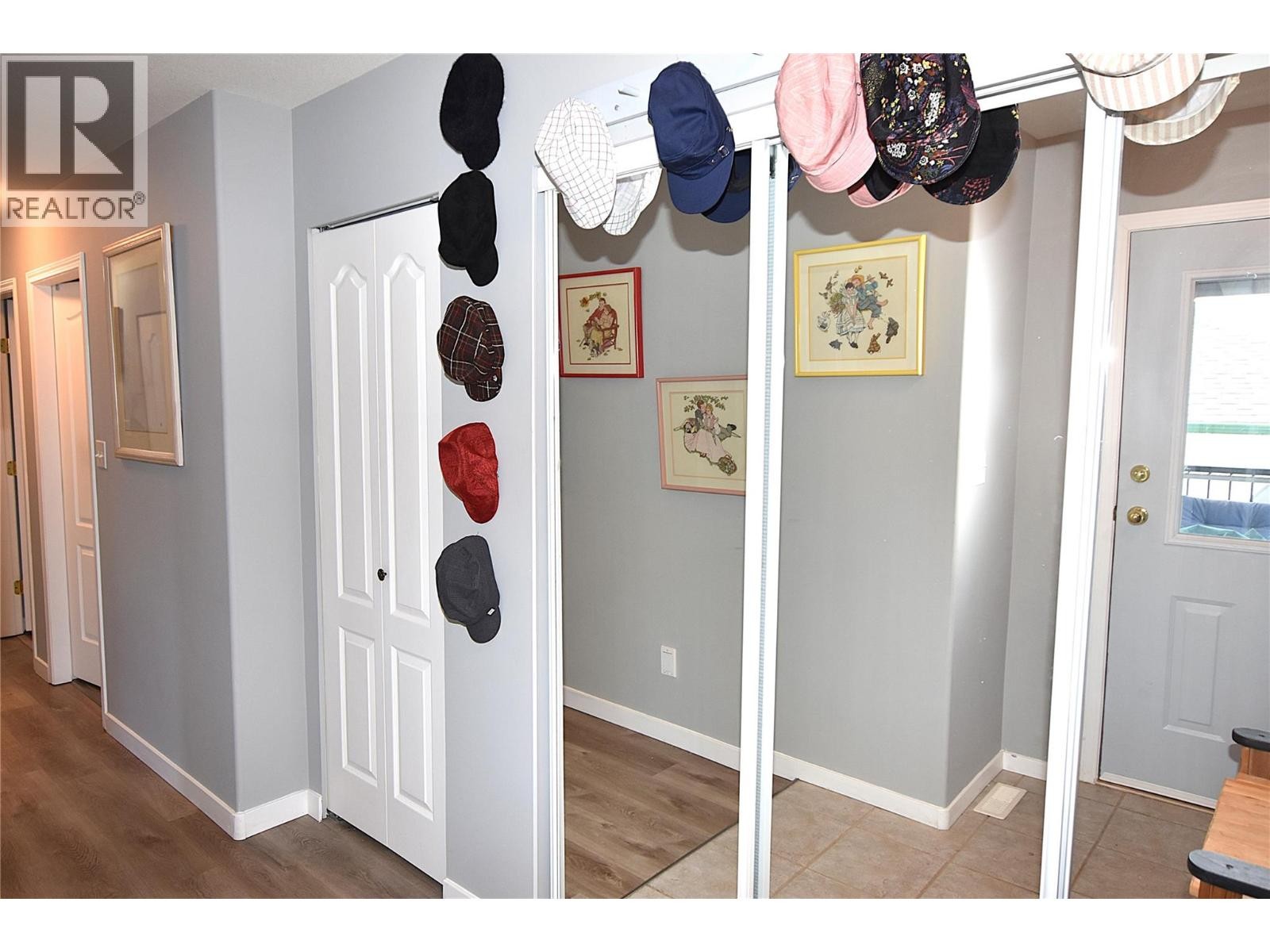 












145 Falcon Avenue

,
Vernon,




British Columbia
V1H2A1

