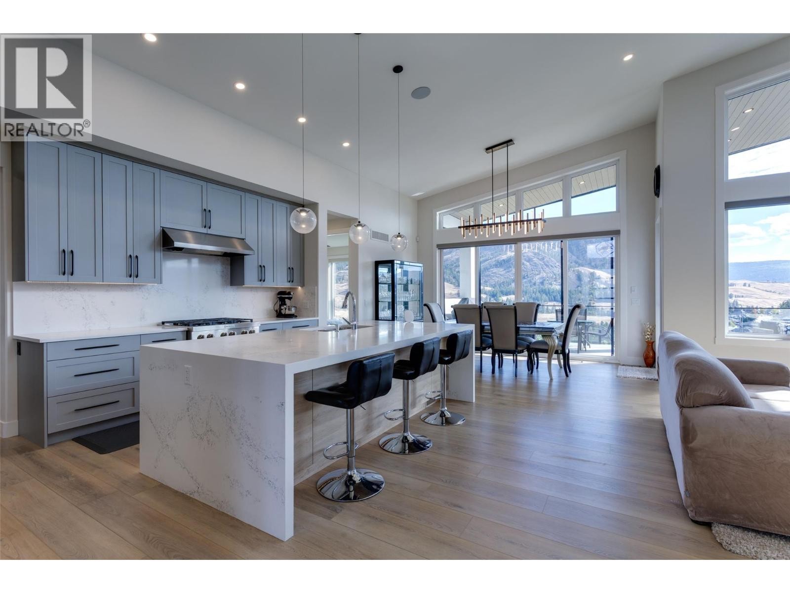 












703 Carnoustie Drive

,
Kelowna,




British Columbia
V1P1V2


