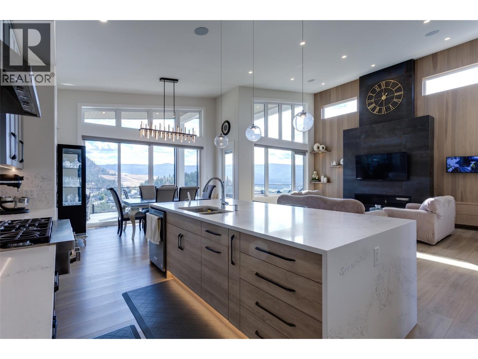 












703 Carnoustie Drive

,
Kelowna,




British Columbia
V1P1V2

