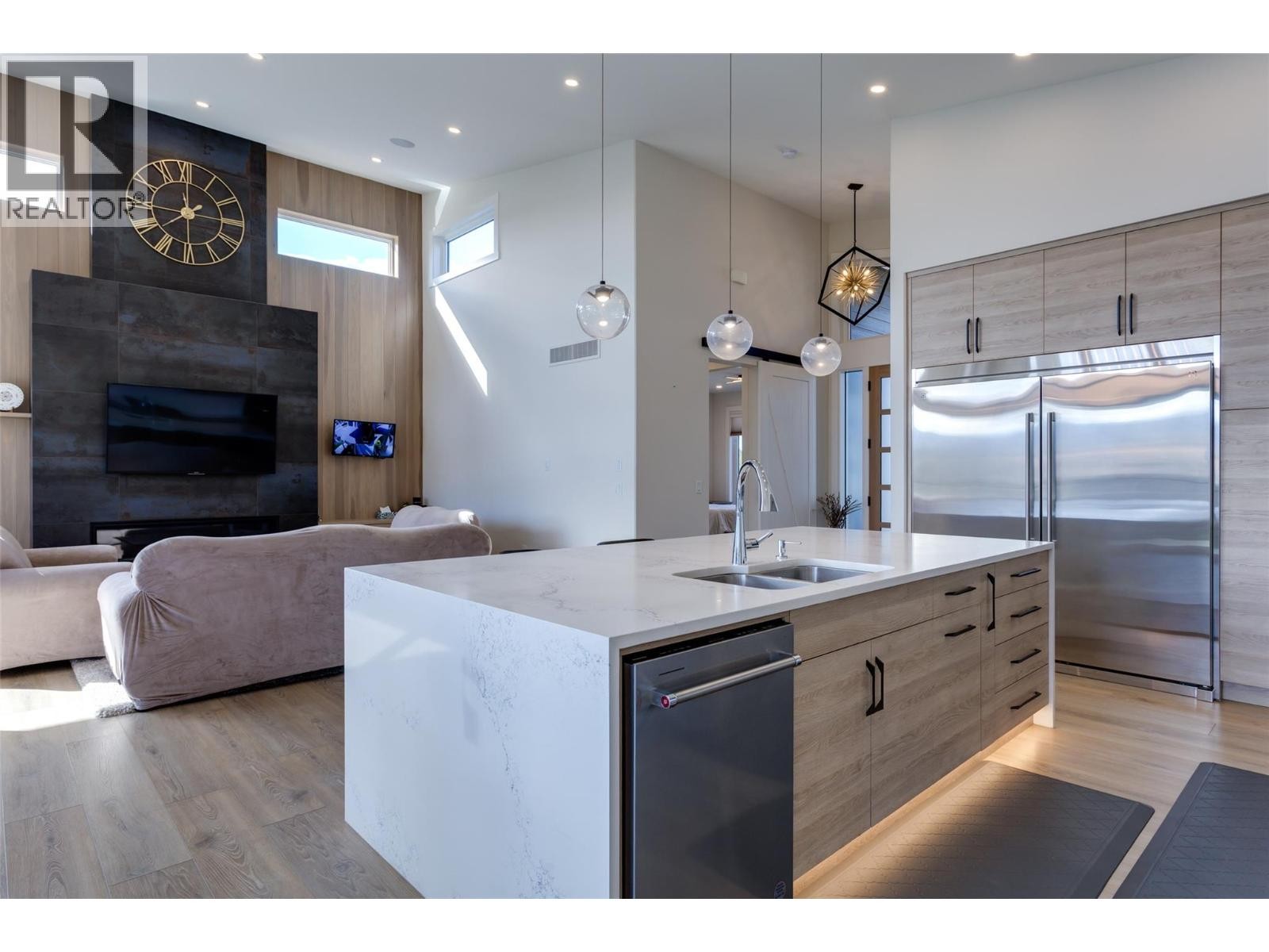 












703 Carnoustie Drive

,
Kelowna,




British Columbia
V1P1V2

