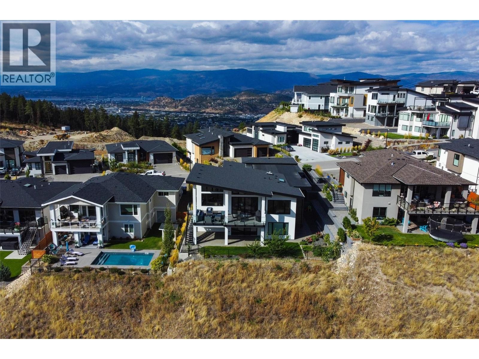 












703 Carnoustie Drive

,
Kelowna,




British Columbia
V1P1V2

