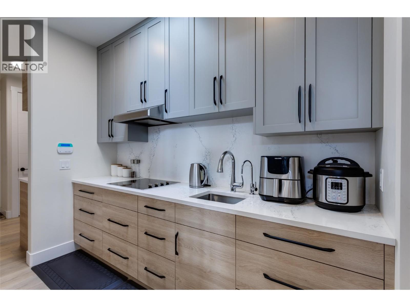 












703 Carnoustie Drive

,
Kelowna,




British Columbia
V1P1V2

