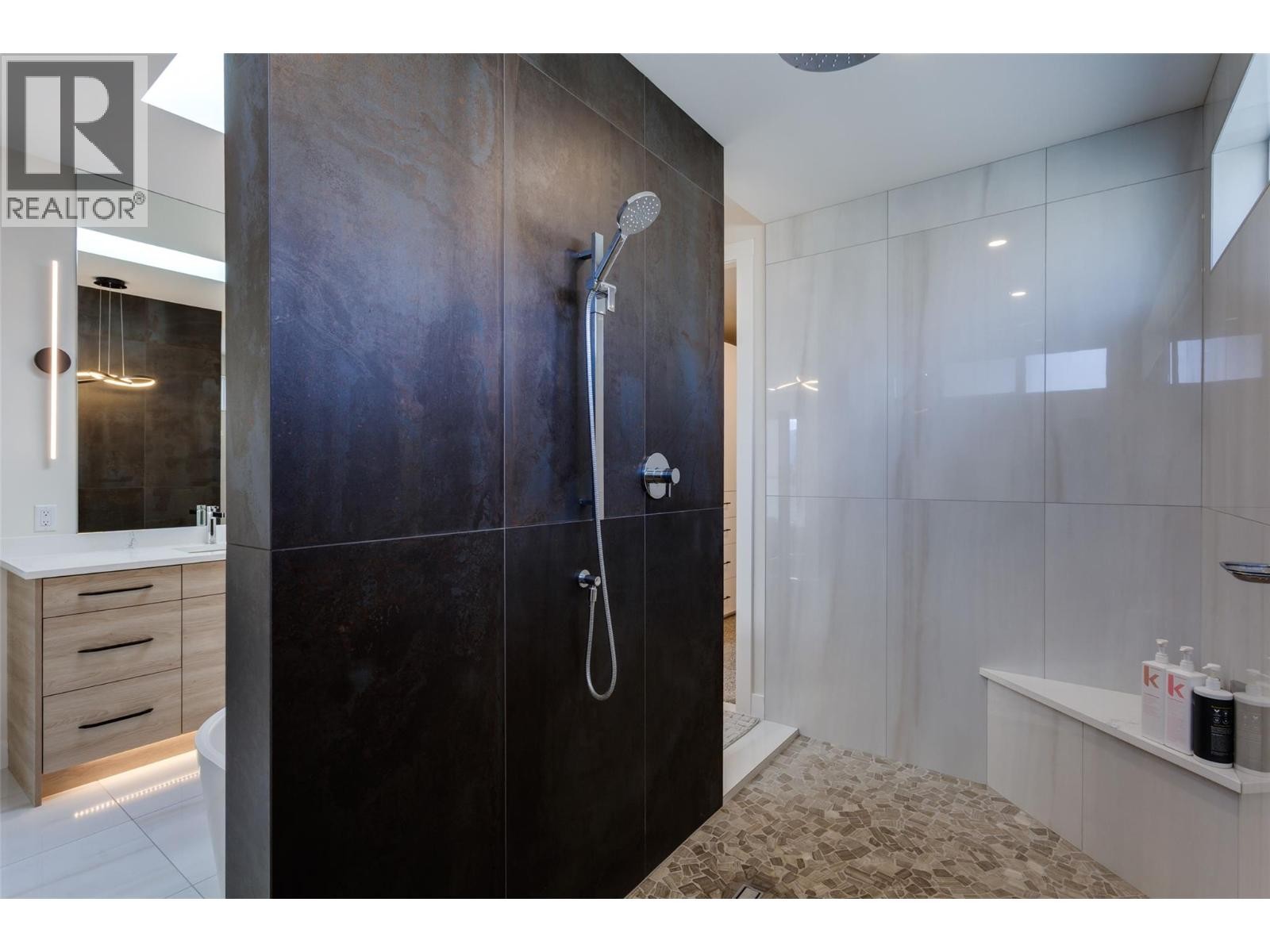 












703 Carnoustie Drive

,
Kelowna,




British Columbia
V1P1V2

