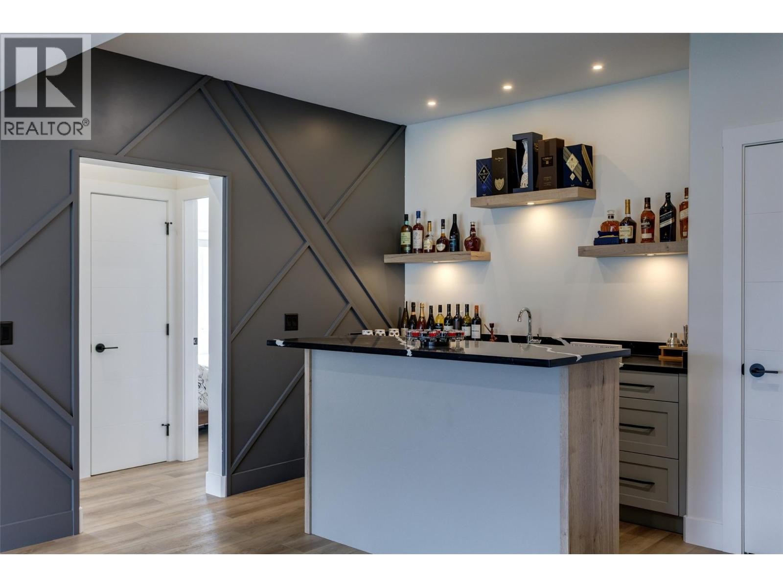 












703 Carnoustie Drive

,
Kelowna,




British Columbia
V1P1V2

