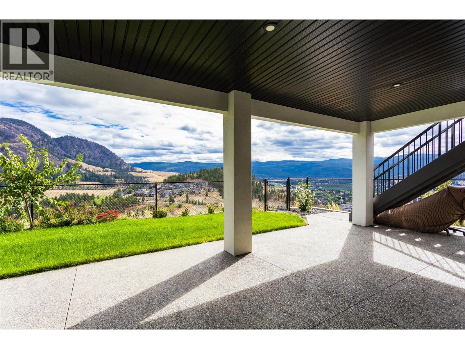












703 Carnoustie Drive

,
Kelowna,




British Columbia
V1P1V2

