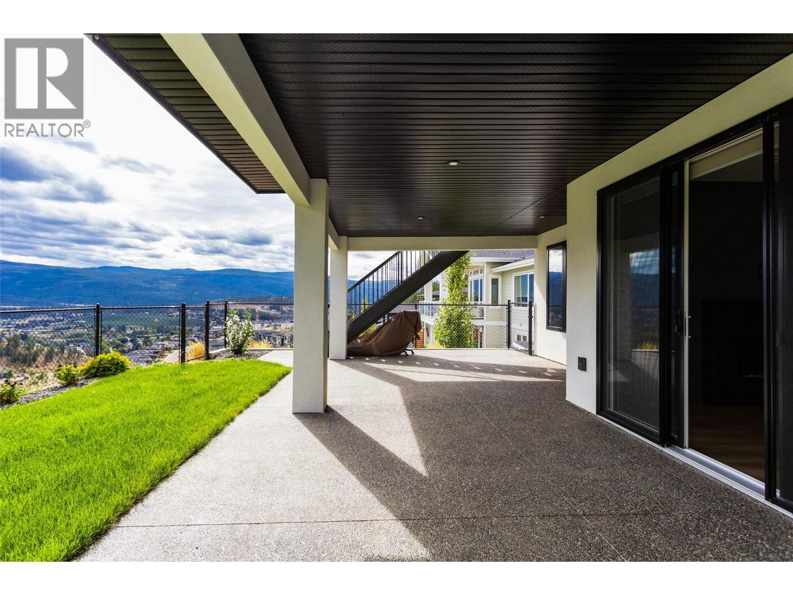 












703 Carnoustie Drive

,
Kelowna,




British Columbia
V1P1V2


