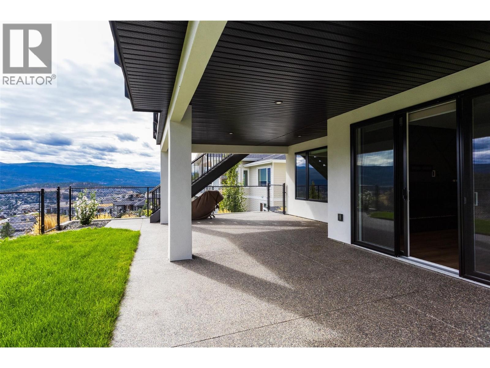 












703 Carnoustie Drive

,
Kelowna,




British Columbia
V1P1V2

