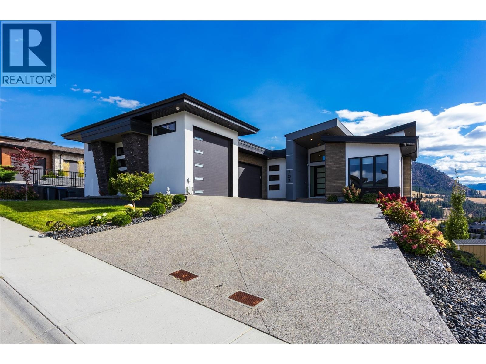 












703 Carnoustie Drive

,
Kelowna,




British Columbia
V1P1V2

