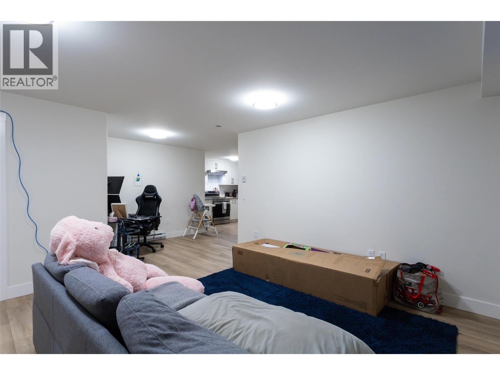 












703 Carnoustie Drive

,
Kelowna,




British Columbia
V1P1V2


