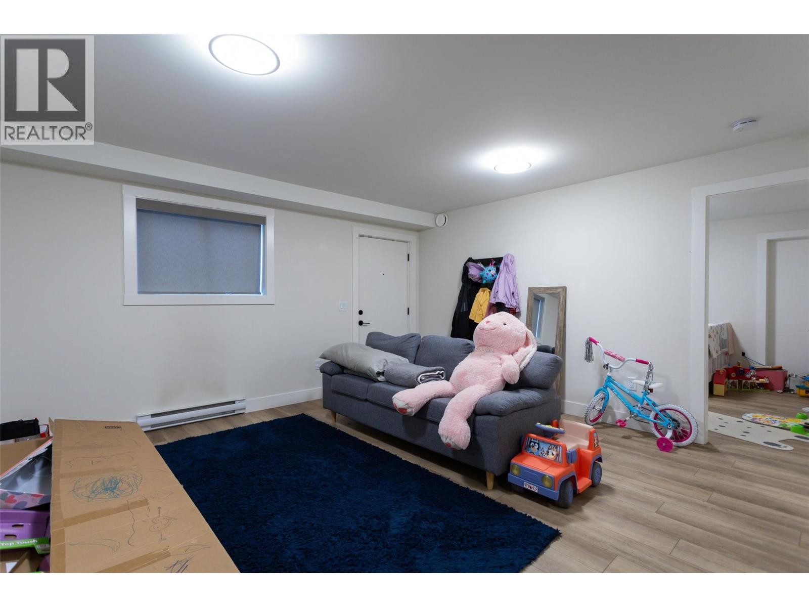












703 Carnoustie Drive

,
Kelowna,




British Columbia
V1P1V2

