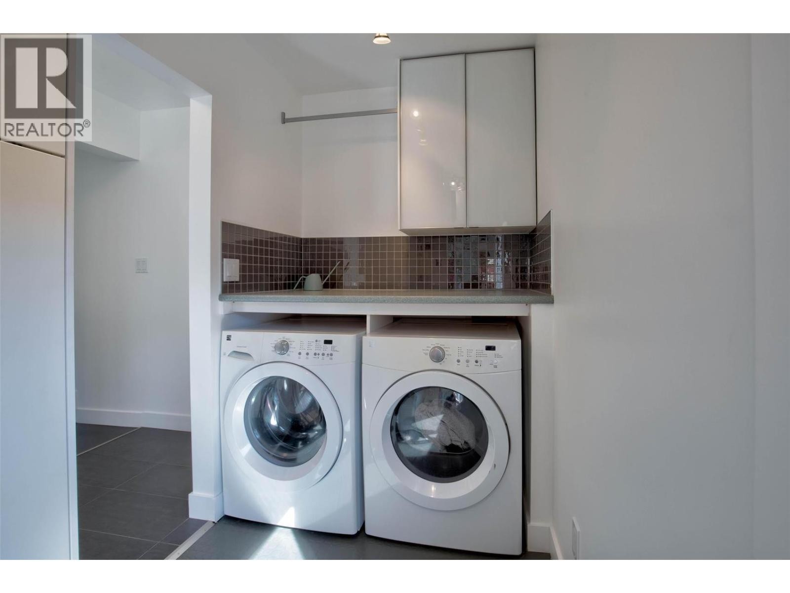 












751 + 753 Martin Avenue N

,
Kelowna,




British Columbia
V1Y6V4

