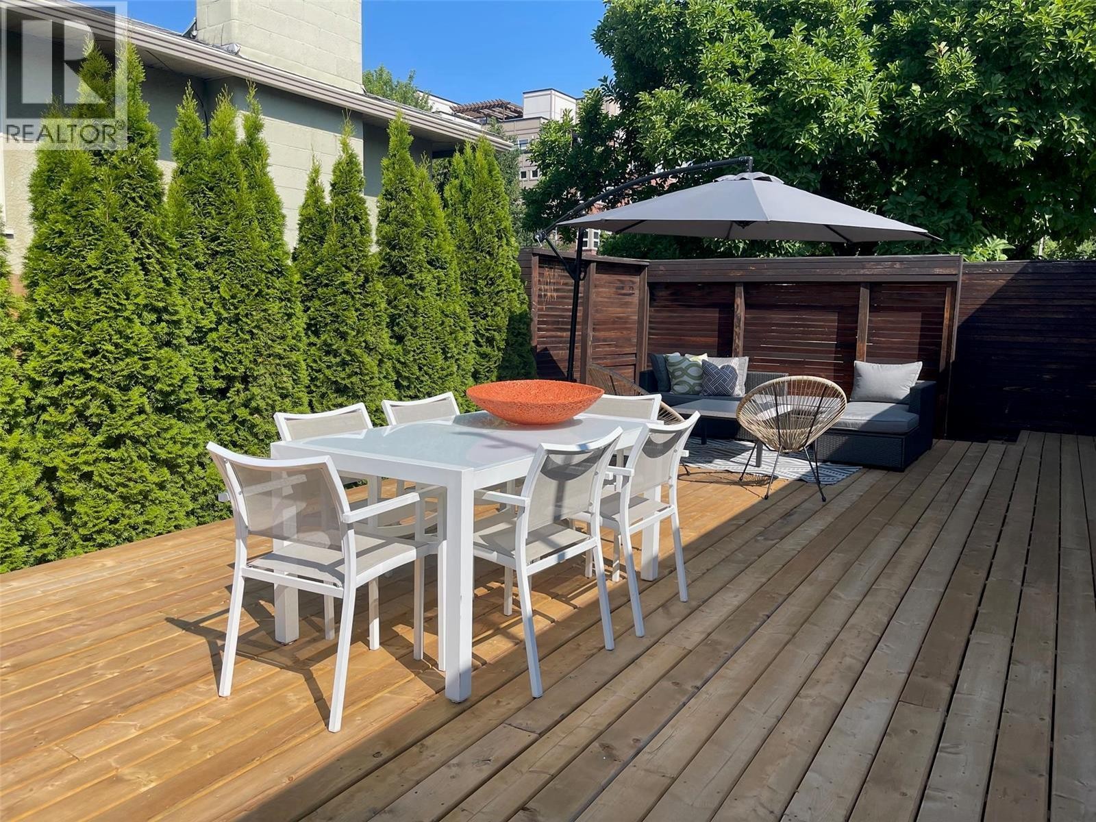 












751 + 753 Martin Avenue N

,
Kelowna,




British Columbia
V1Y6V4

