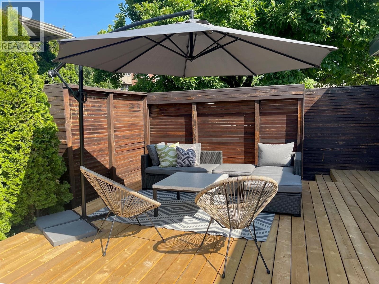 












751 + 753 Martin Avenue N

,
Kelowna,




British Columbia
V1Y6V4

