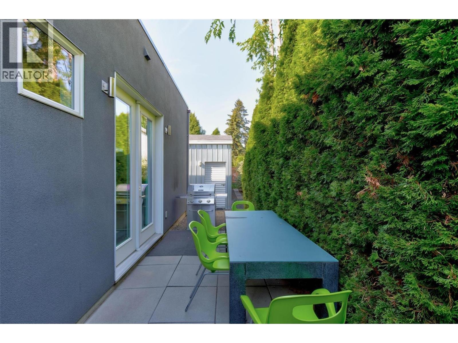 












751 + 753 Martin Avenue N

,
Kelowna,




British Columbia
V1Y6V4

