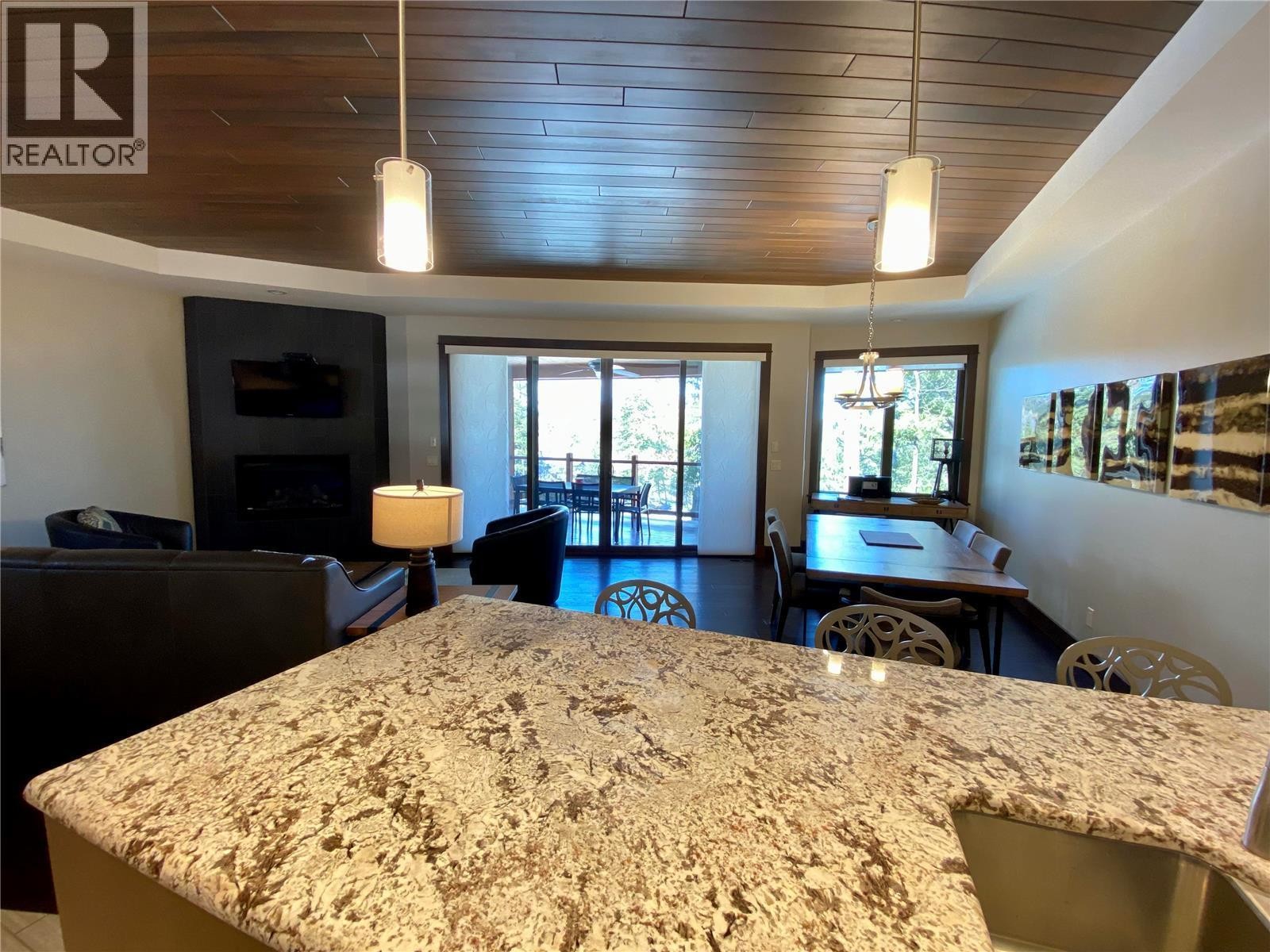 












101 Dormie Drive Unit# 3E

,
Vernon,




British Columbia
V1H1Y6

