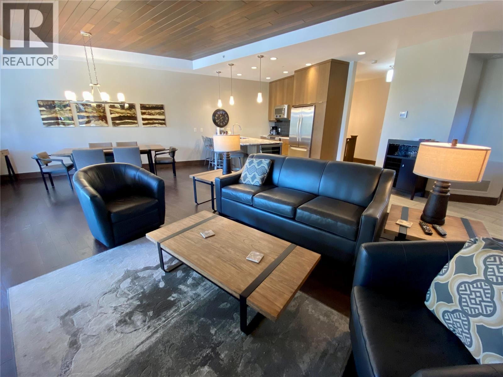 












101 Dormie Drive Unit# 3E

,
Vernon,




British Columbia
V1H1Y6

