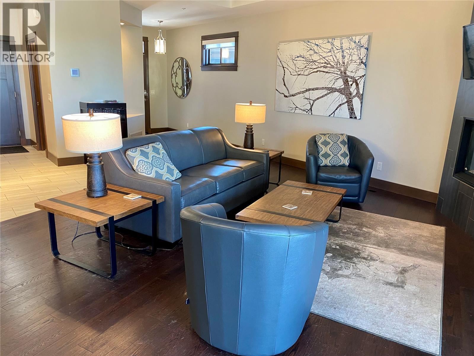 












101 Dormie Drive Unit# 3E

,
Vernon,




British Columbia
V1H1Y6

