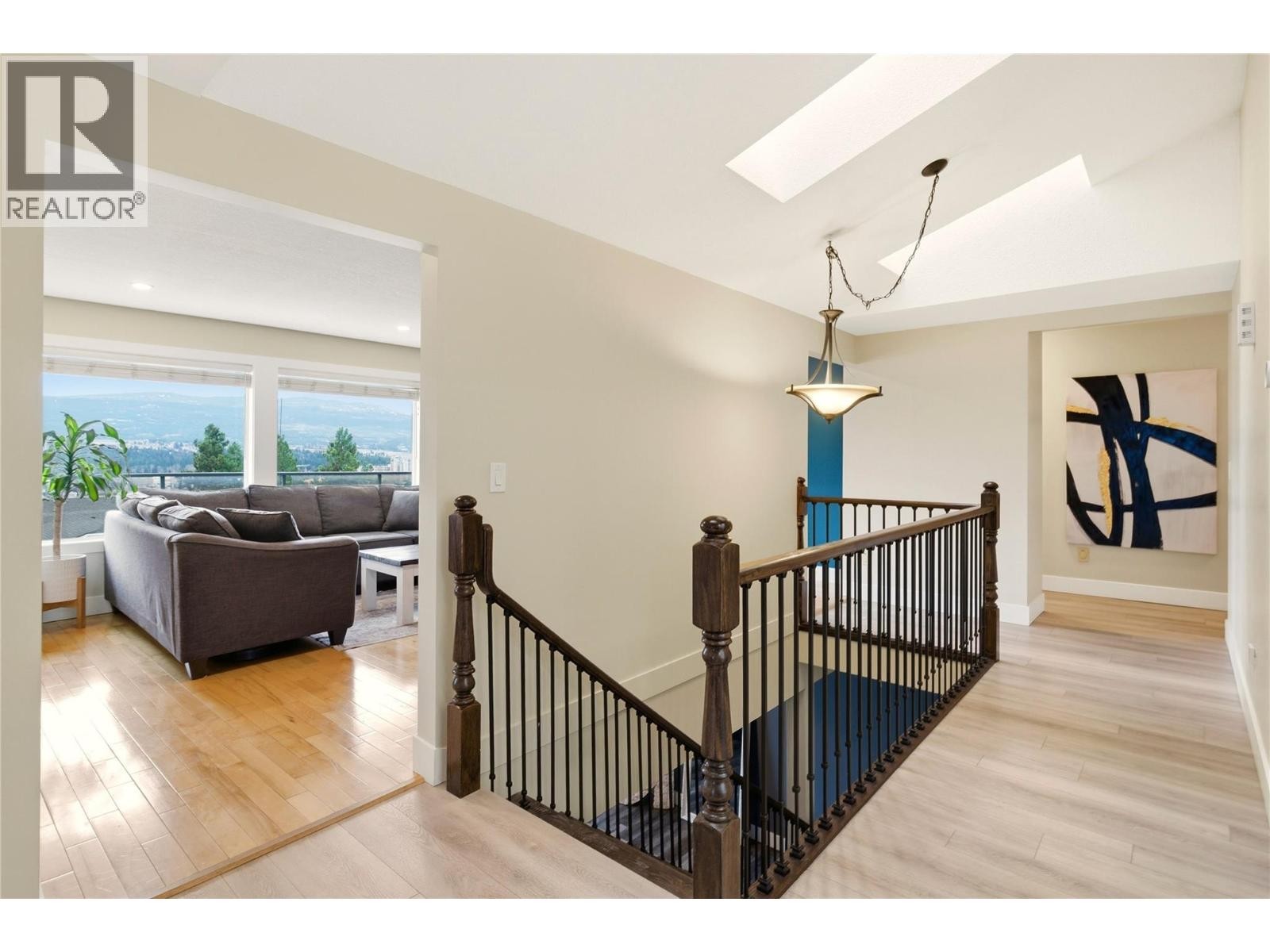 












2218 Omineca Place

,
Kelowna,




British Columbia
V1V1H7

