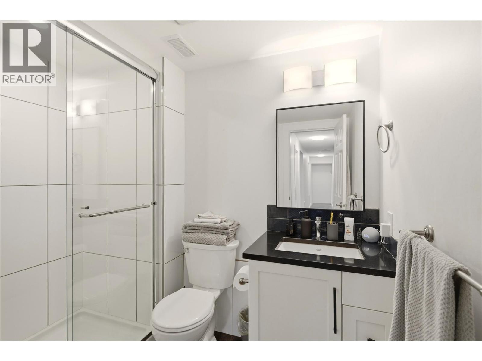 












2218 Omineca Place

,
Kelowna,




British Columbia
V1V1H7

