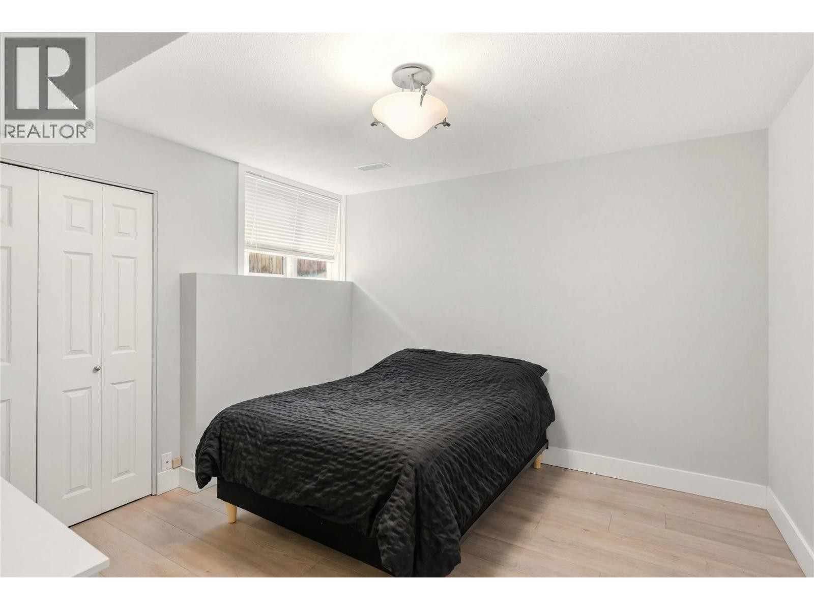 












2218 Omineca Place

,
Kelowna,




British Columbia
V1V1H7

