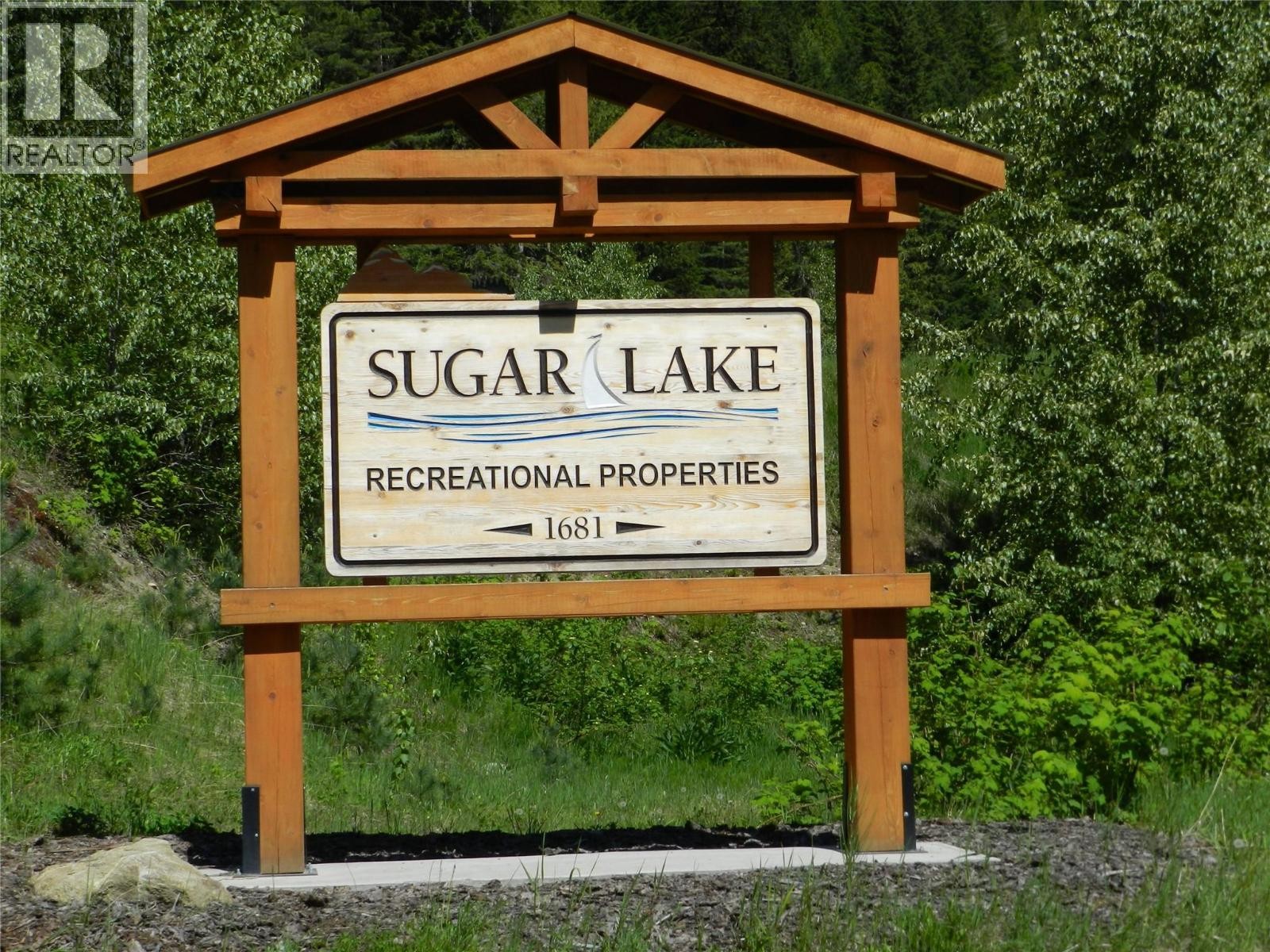 












1681 Sugar Lake Road Unit# 13

,
Cherryville,







British Columbia
V0E2G2

