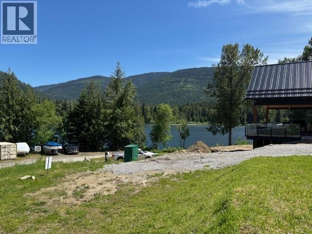 












1681 Sugar Lake Road Unit# 13

,
Cherryville,







British Columbia
V0E2G2

