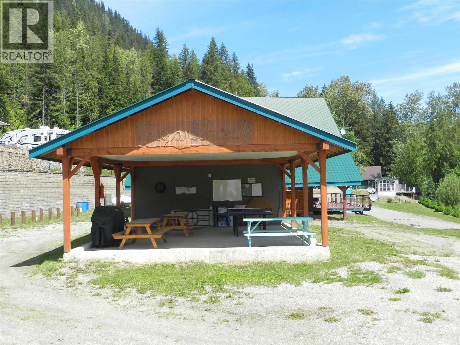 












1681 Sugar Lake Road Unit# 13

,
Cherryville,







British Columbia
V0E2G2

