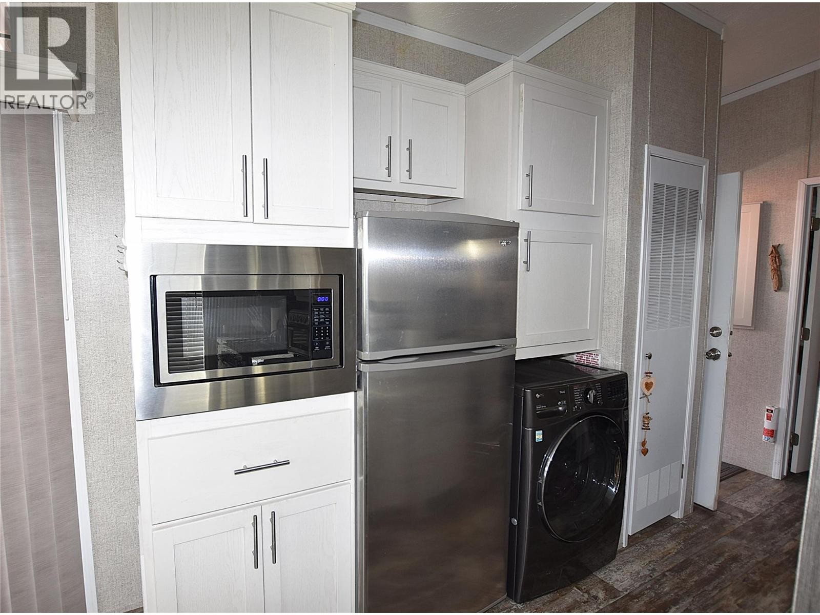 












65 Antoine Unit# 5

,
Vernon,







British Columbia
V1H2A3

