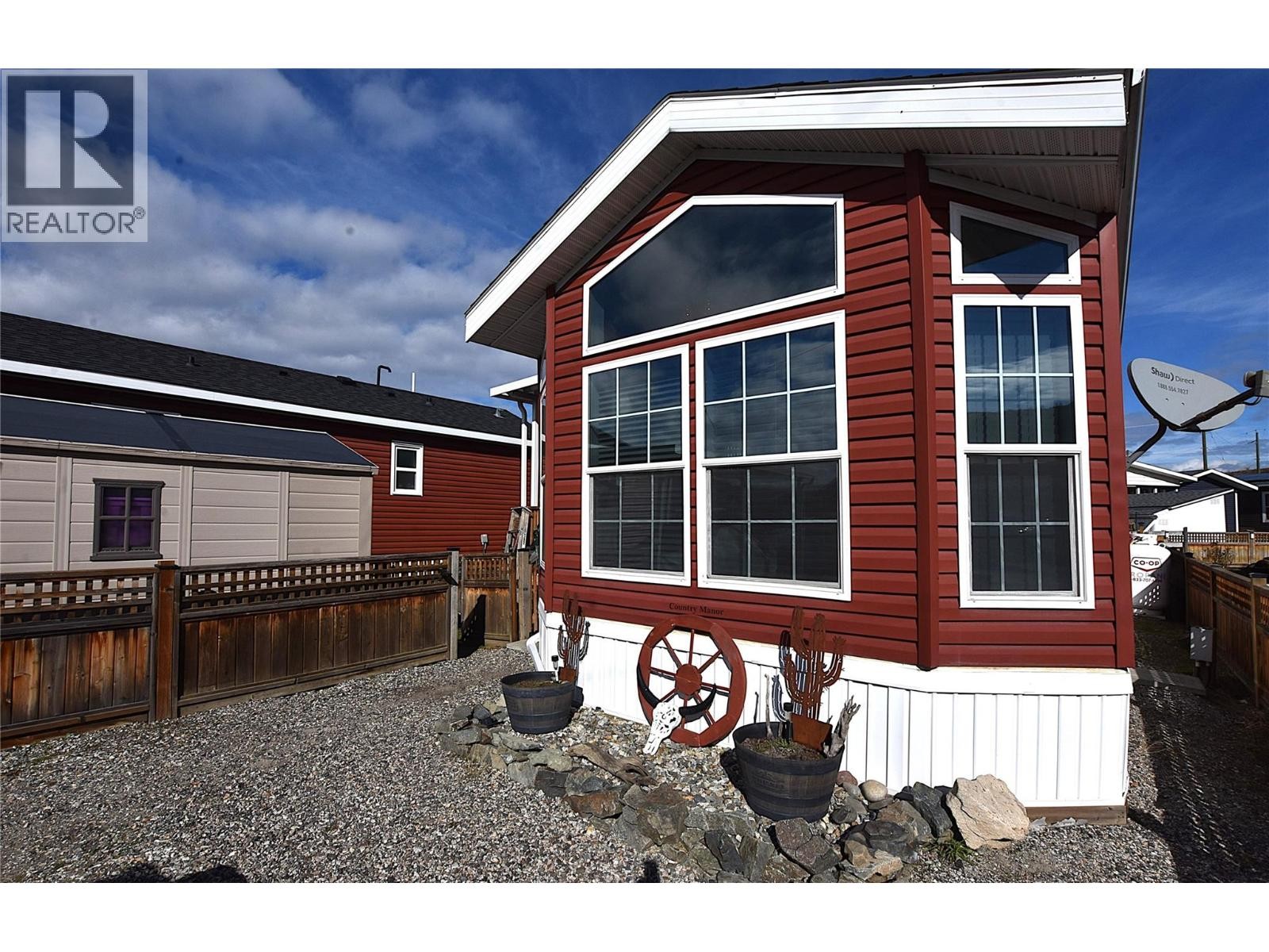 












65 Antoine Unit# 5

,
Vernon,







British Columbia
V1H2A3

