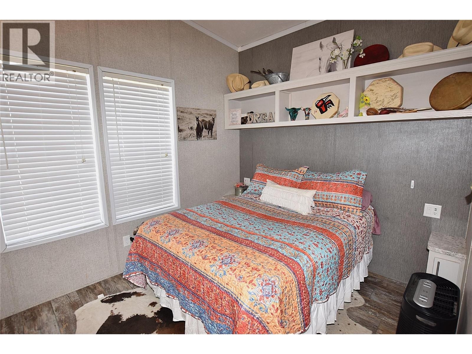 












65 Antoine Unit# 5

,
Vernon,







British Columbia
V1H2A3

