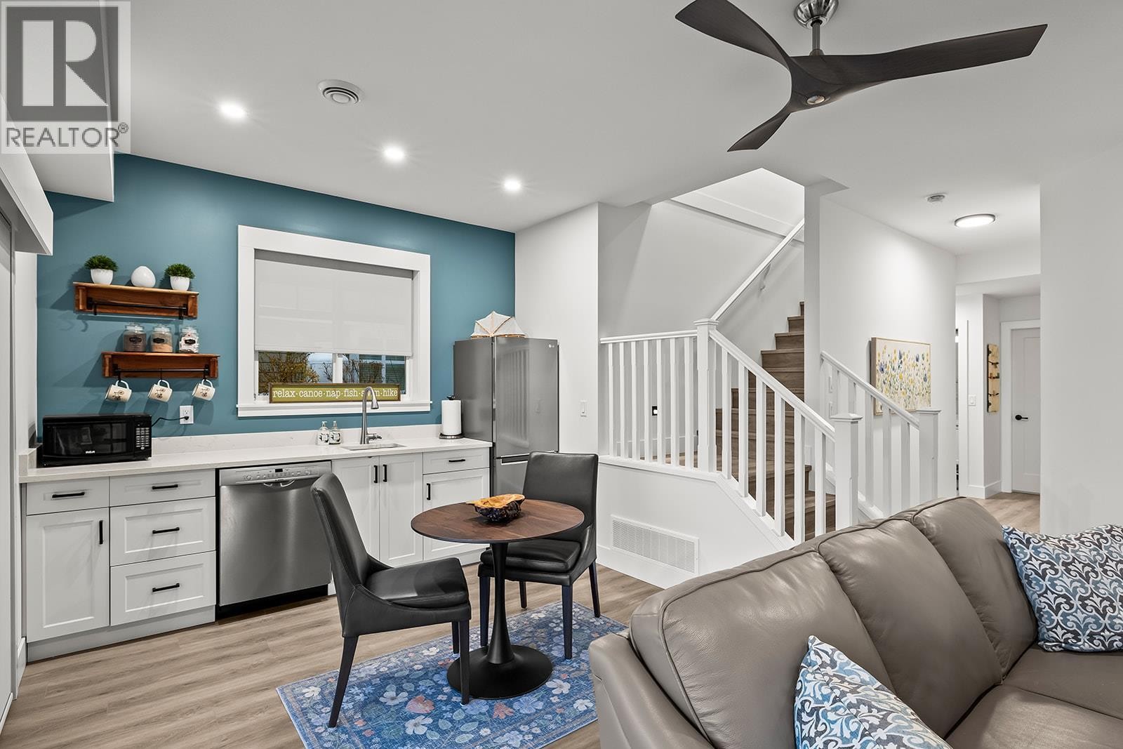 












2450 Radio Tower Road Unit# 165

,
Osoyoos,




British Columbia
V0H1T1

