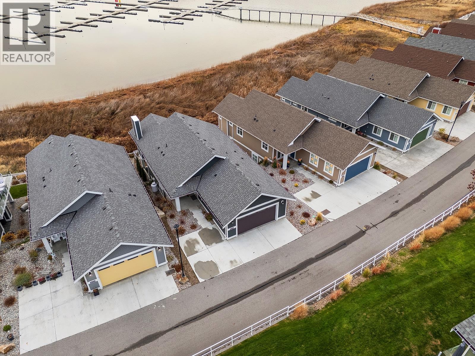 












2450 Radio Tower Road Unit# 165

,
Osoyoos,




British Columbia
V0H1T1

