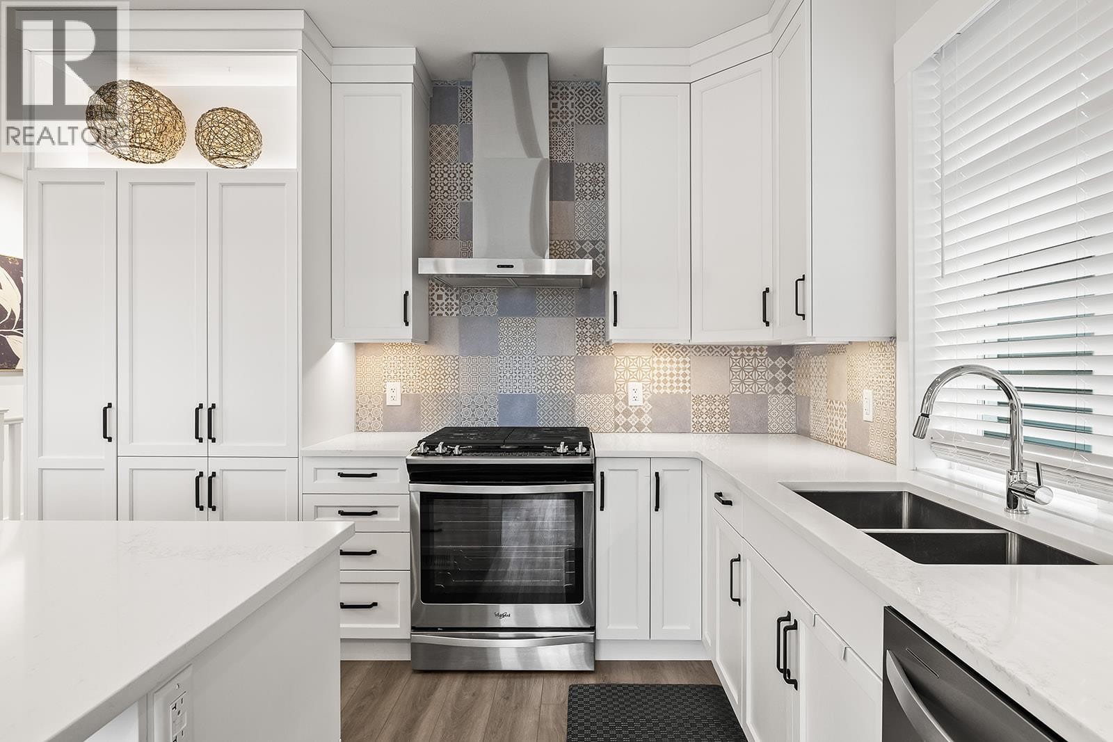 












2450 Radio Tower Road Unit# 165

,
Osoyoos,




British Columbia
V0H1T1

