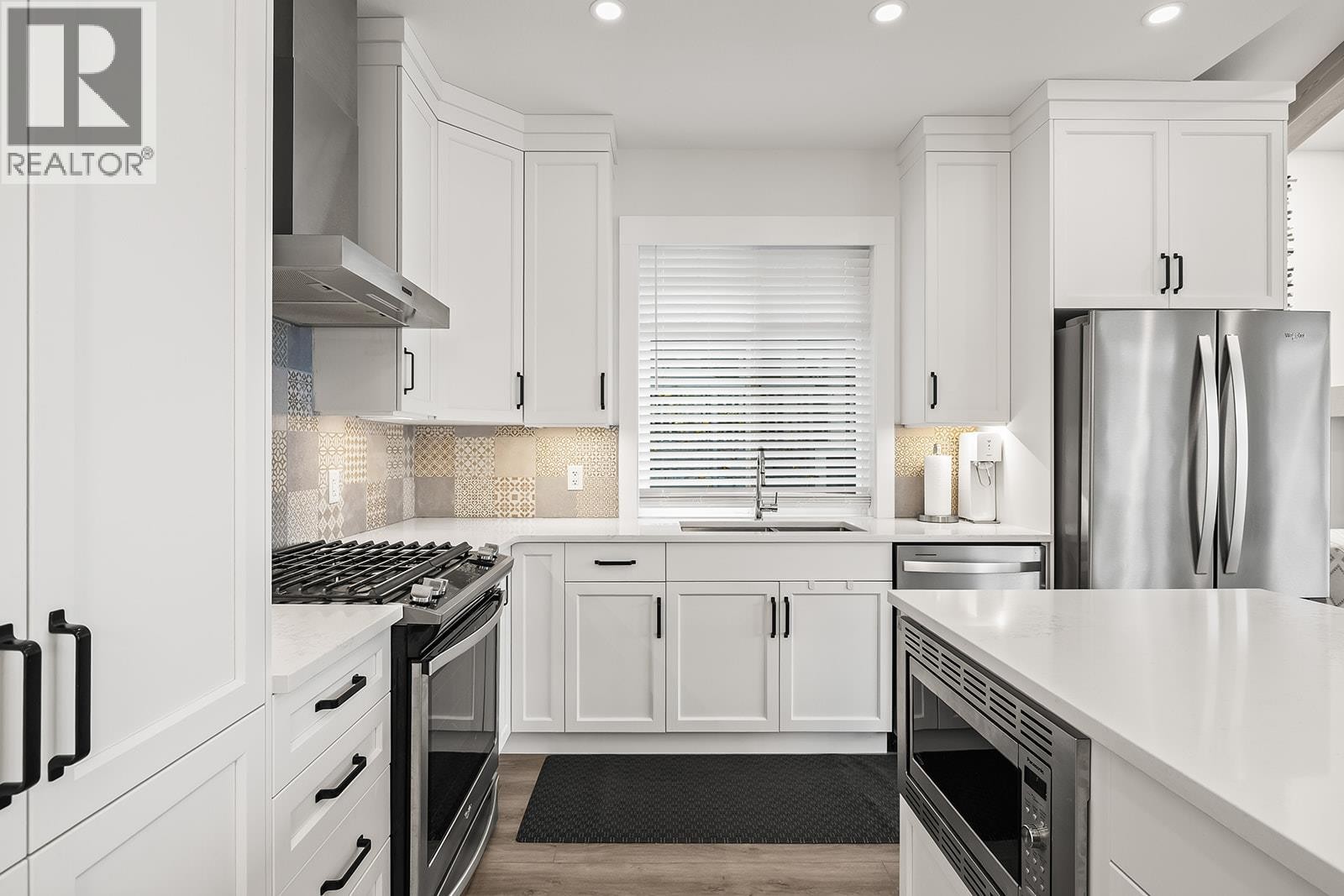 












2450 Radio Tower Road Unit# 165

,
Osoyoos,




British Columbia
V0H1T1

