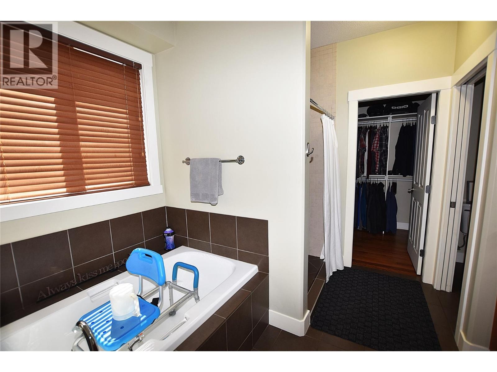 












3721 Razorback Court

,
Vernon,




British Columbia
V1T9W4

