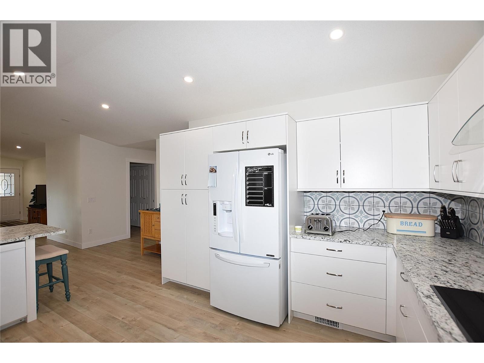 












233 234 Falcon Avenue

,
Vernon,




British Columbia
V1H2A1

