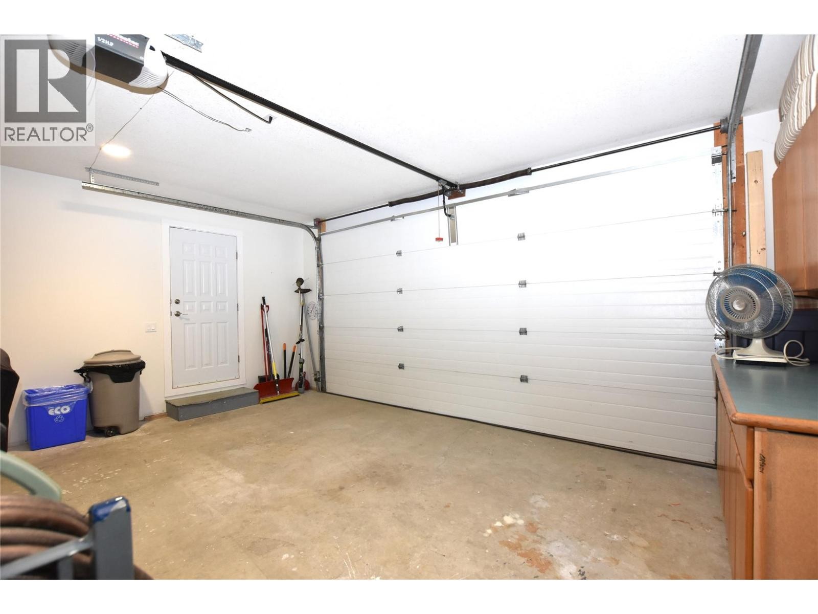 












233 234 Falcon Avenue

,
Vernon,




British Columbia
V1H2A1

