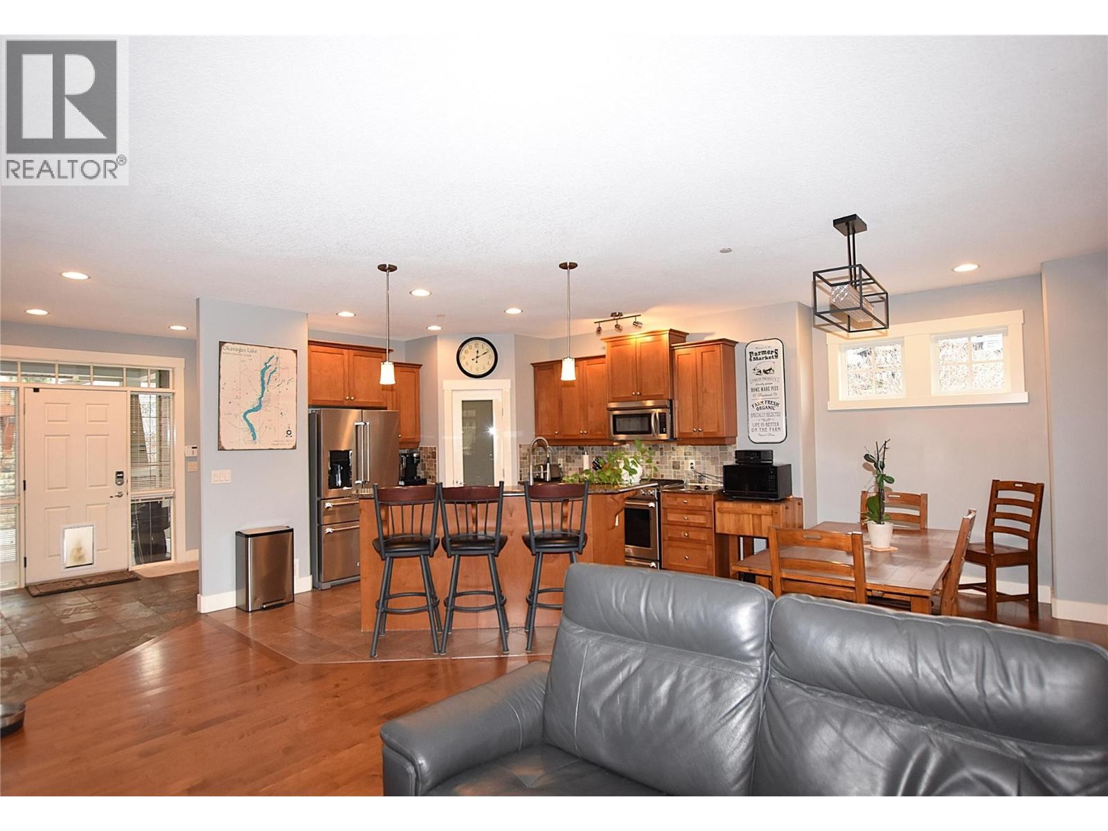 












3721 Razorback Court

,
Vernon,




British Columbia
V1T9W4

