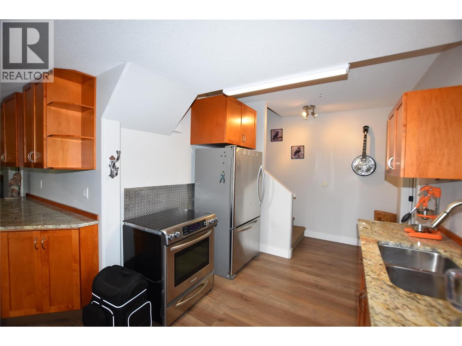 












3721 Razorback Court

,
Vernon,




British Columbia
V1T9W4

