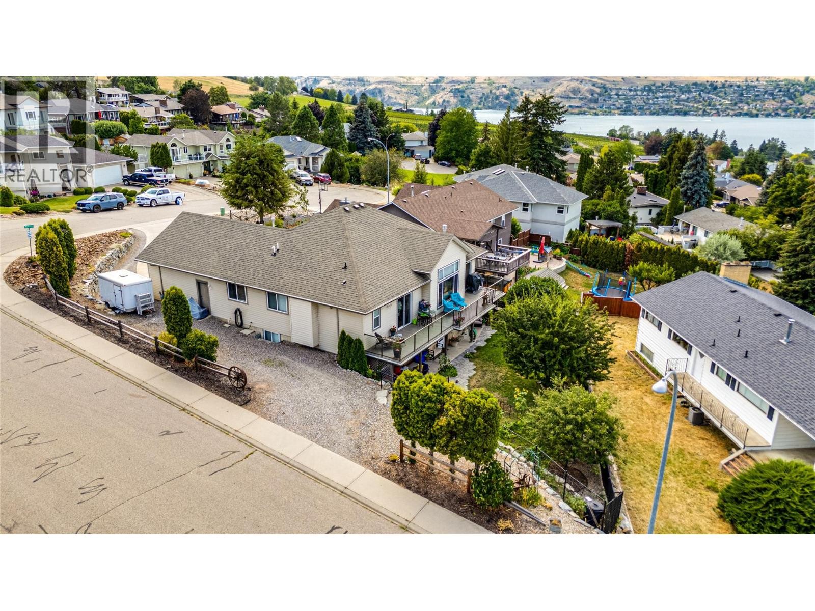 












11503 Wyatt Court

,
Coldstream,




British Columbia
V1B2Y7

